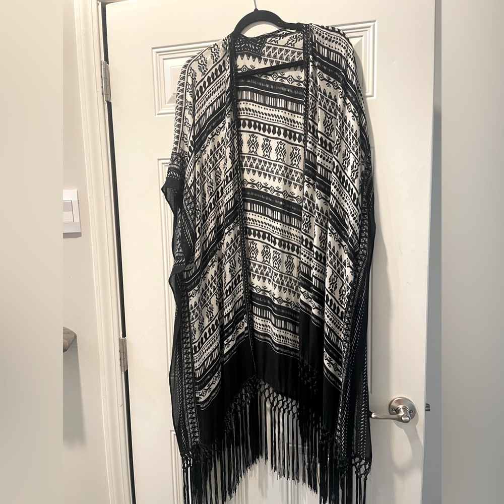 Fringed kimono OS